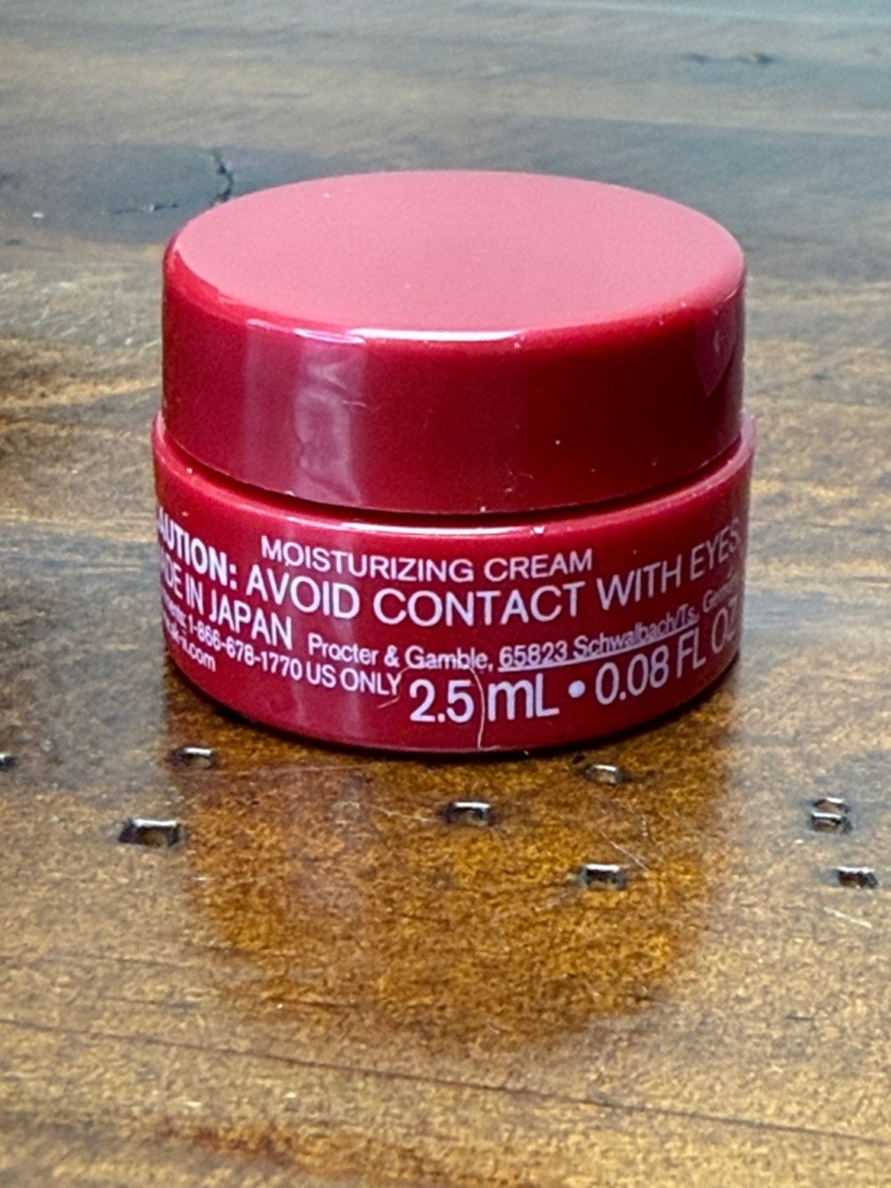 SK-II • R.N.A. Power Radical New Age Moisturizer Cream - Picture 4 of 8